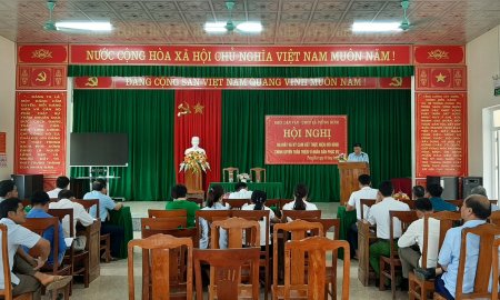 UBND xã Phùng Minh xây dựng mô hình “Chính quyền thân thiện vì nhân dân phục vụ” 